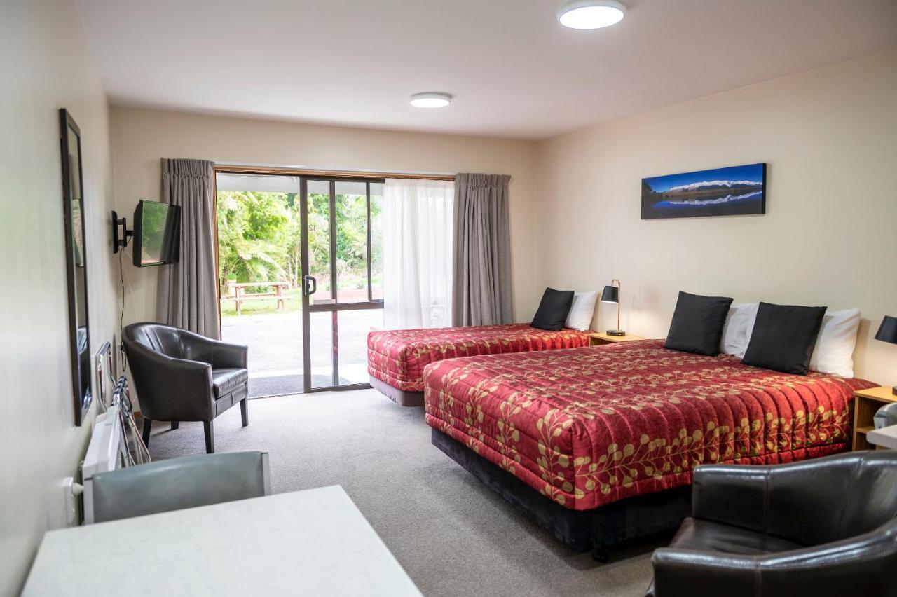 Asure Aspiring Court Motel Haast Eksteriør billede