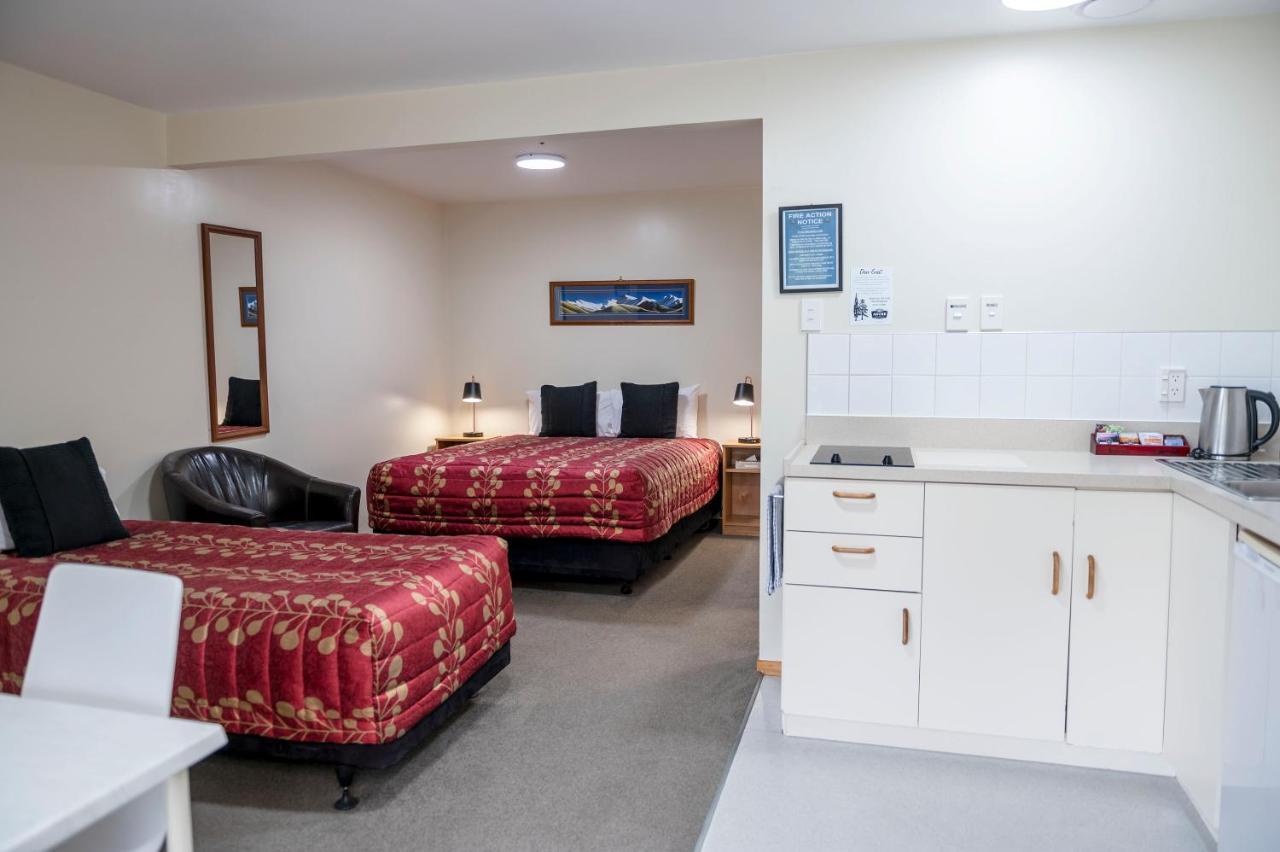 Asure Aspiring Court Motel Haast Eksteriør billede